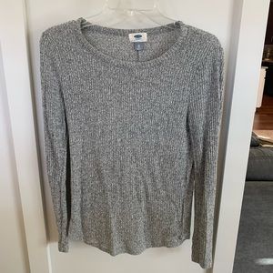 Women’s old navy gray long sleeve thermal top